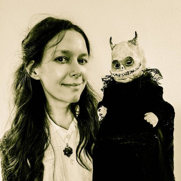 Meet your Posher, Gretta - Picture 1 of 1